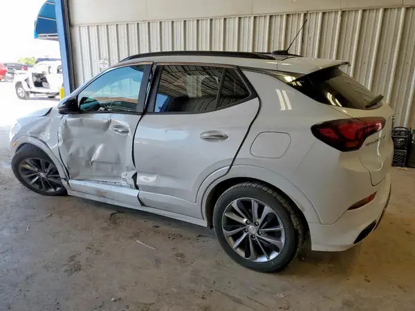 KL4MMDSL4LB120438 2020 BUICK ENCORE - Image 2