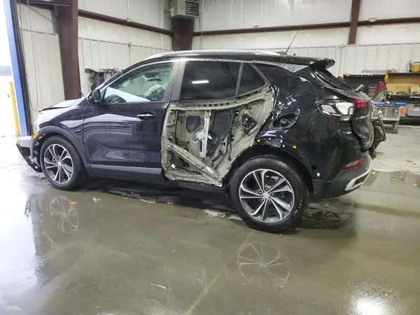 KL4MMDSL4LB135652 2020 BUICK ENCORE GX - Image 2