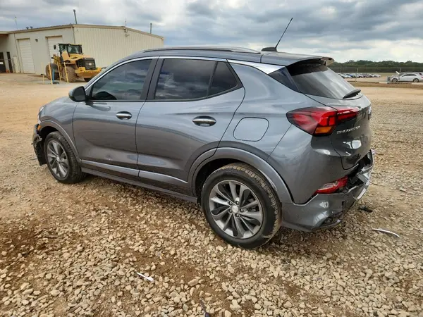 KL4MMDSL6NB015354 2022 BUICK ENCORE GX - Image 2