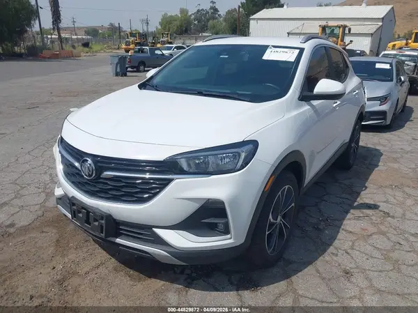 KL4MMDSL7MB131824 2021 BUICK ENCORE GX - Image 2