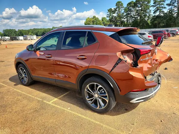 KL4MMDSL7MB134903 2021 BUICK ENCORE - Image 2