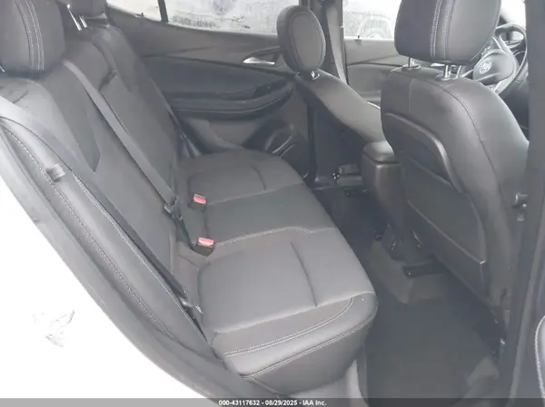 KL4MMDSL7NB025990 2022 BUICK ENCORE GX - Image 8