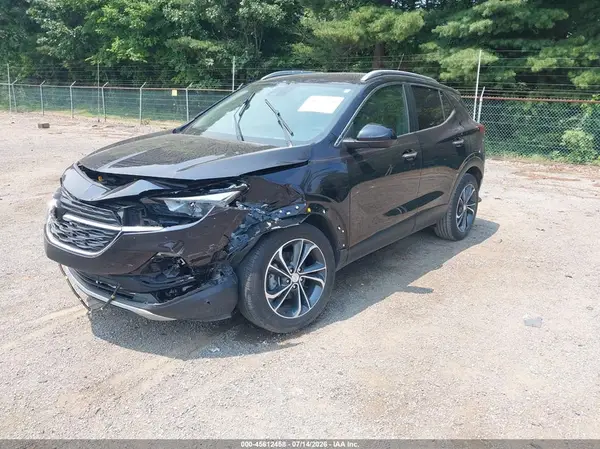 KL4MMDSL8LB120121 2020 BUICK ENCORE GX - Image 2