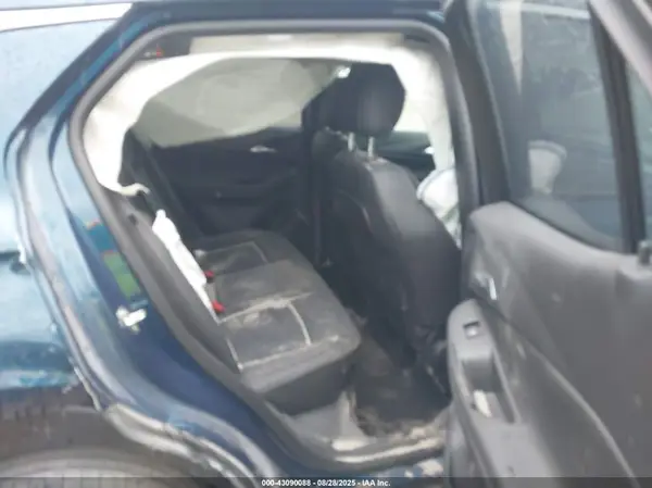 KL4MMDSL8MB036902 2021 BUICK ENCORE GX - Image 8