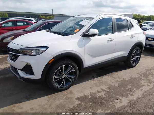 KL4MMDSL8NB044435 2022 BUICK ENCORE GX - Image 2