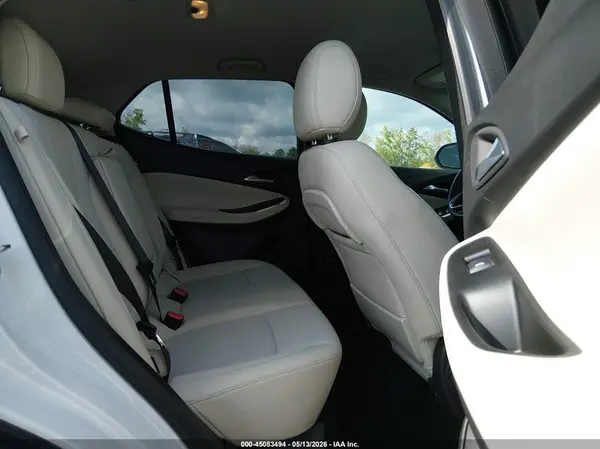 KL4MMDSL8NB044435 2022 BUICK ENCORE GX - Image 8