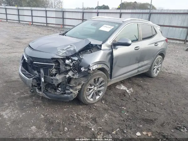 KL4MMDSL9LB082334 2020 BUICK ENCORE GX - Image 2