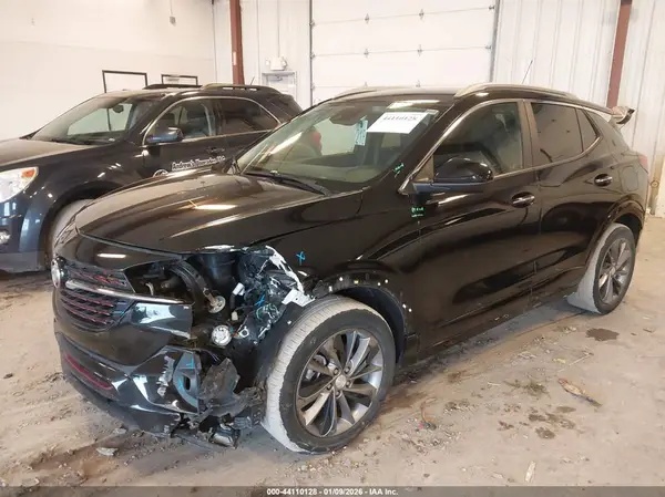 KL4MMDSL9LB099327 2020 BUICK ENCORE GX - Image 2