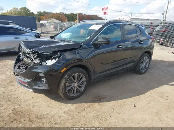 KL4MMDSL9LB103800 2020 BUICK ENCORE GX - Image 2