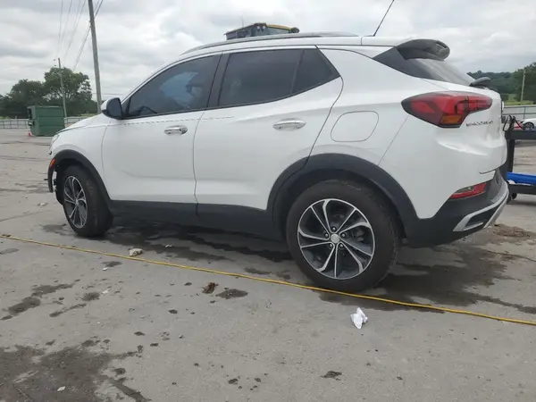 KL4MMDSL9LB135615 2020 BUICK ENCORE - Image 2
