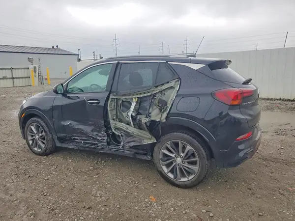 KL4MMDSLXMB076415 2021 BUICK ENCORE - Image 2