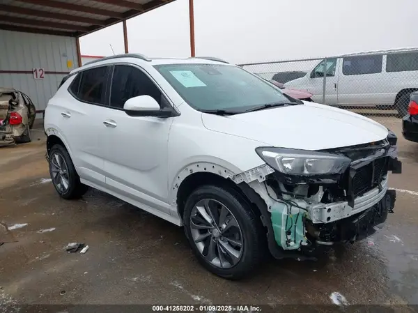 KL4MMDSLXNB029953 2022 BUICK ENCORE GX - Image 1