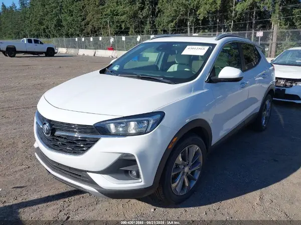 KL4MMDSLXNB056974 2022 BUICK ENCORE GX - Image 2