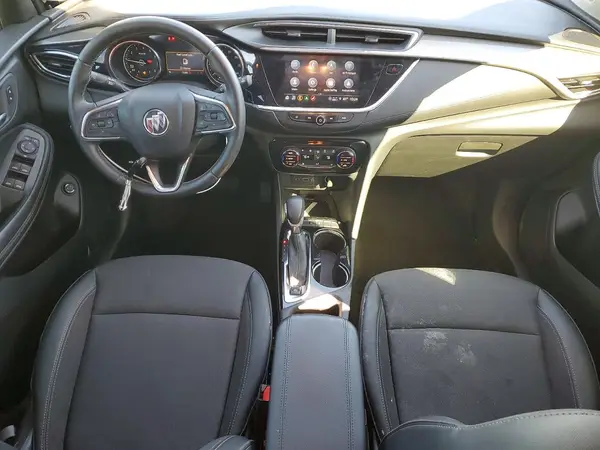 KL4MMDSLXNB099355 2022 BUICK ENCORE - Image 8