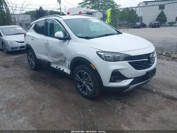 KL4MMESL1NB141773 2022 BUICK ENCORE GX - Image 1