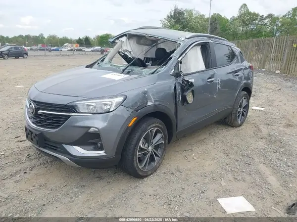 KL4MMESL2LB132187 2020 BUICK ENCORE GX - Image 2