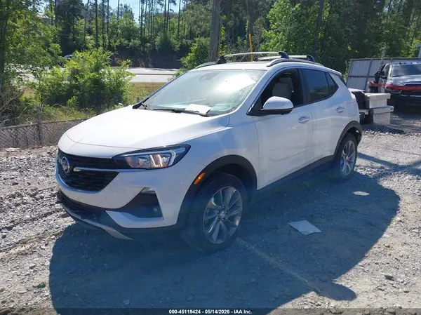 KL4MMESL3MB157651 2021 BUICK ENCORE GX - Image 2