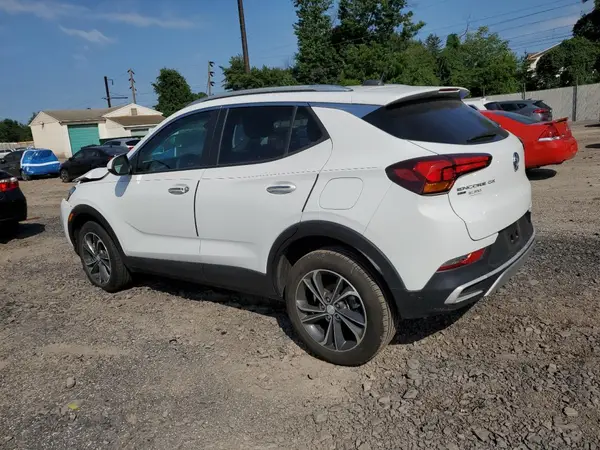 KL4MMESL3NB086193 2022 BUICK ENCORE GX - Image 2
