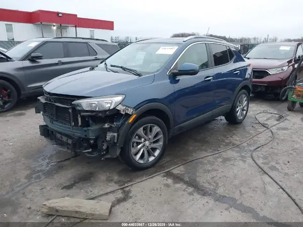KL4MMESL4MB146920 2021 BUICK ENCORE GX - Image 2