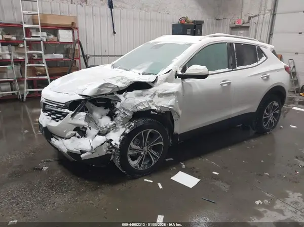 KL4MMESL6LB110662 2020 BUICK ENCORE GX - Image 2