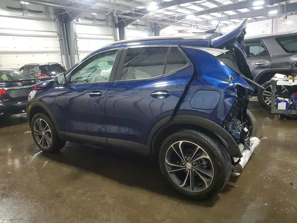 KL4MMESL6NB133670 2022 BUICK ENCORE - Image 2