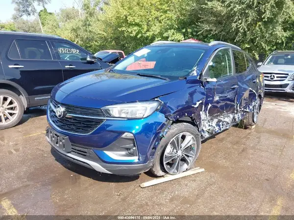 KL4MMESL6PB125684 2023 BUICK ENCORE GX - Image 2