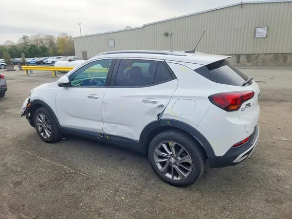 KL4MMESL7LB125400 2020 BUICK ENCORE - Image 2