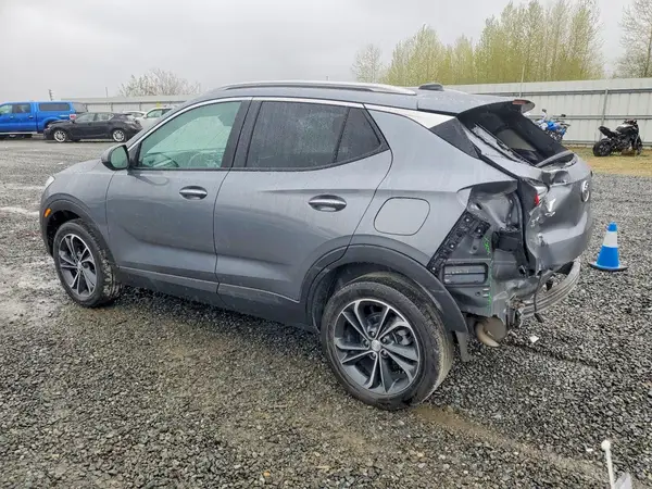 KL4MMESL8LB121842 2020 BUICK ENCORE - Image 2