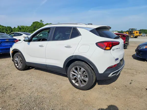 KL4MMESL8MB044617 2021 BUICK ENCORE - Image 2