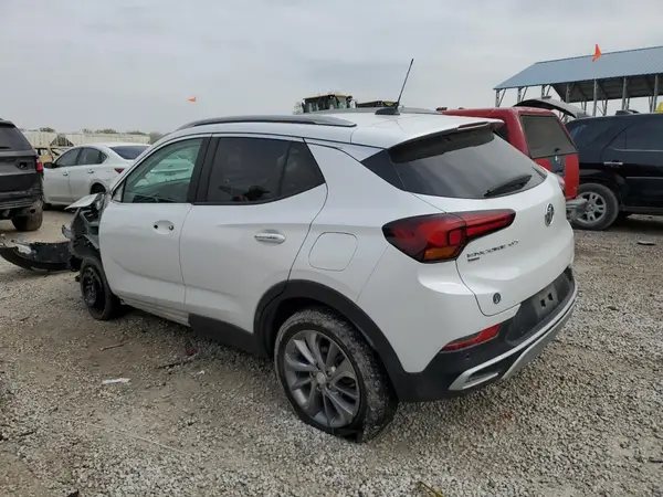 KL4MMESL8MB048361 2021 BUICK ENCORE - Image 2