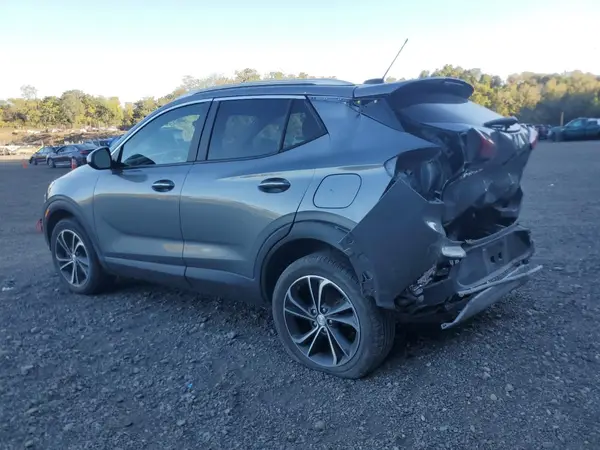 KL4MMESL8MB093736 2021 BUICK ENCORE GX - Image 2