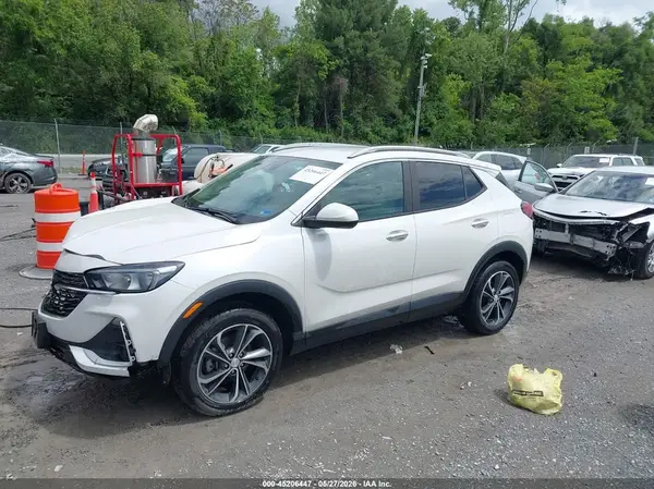 KL4MMESL8MB166622 2021 BUICK ENCORE GX - Image 2