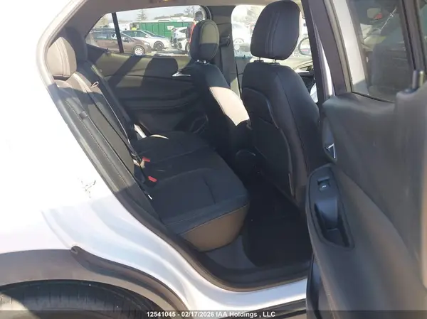 KL4MMESL8NB089980 2022 BUICK ENCORE GX - Image 8