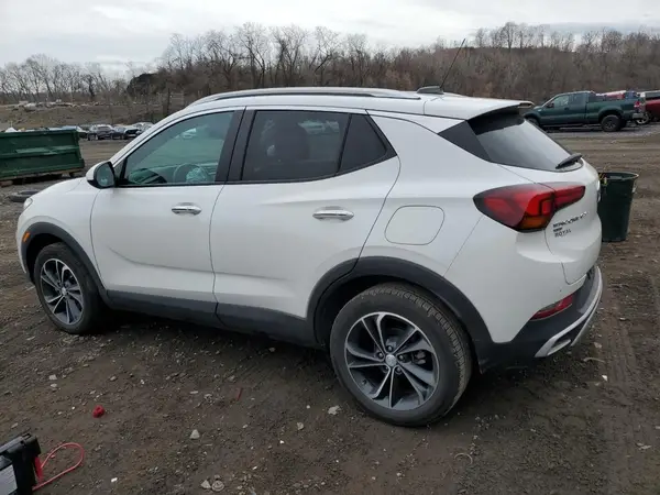 KL4MMESL8PB085978 2023 BUICK ENCORE - Image 2