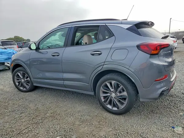 KL4MMESL9LB121512 2020 BUICK ENCORE - Image 2