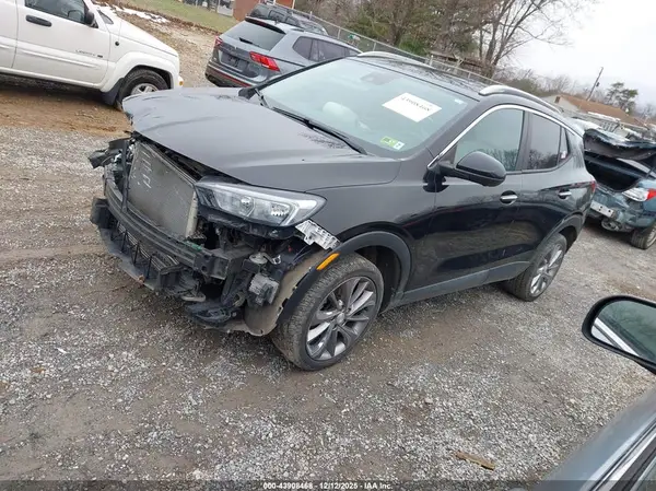 KL4MMESLXLB094000 2020 BUICK ENCORE GX - Image 2