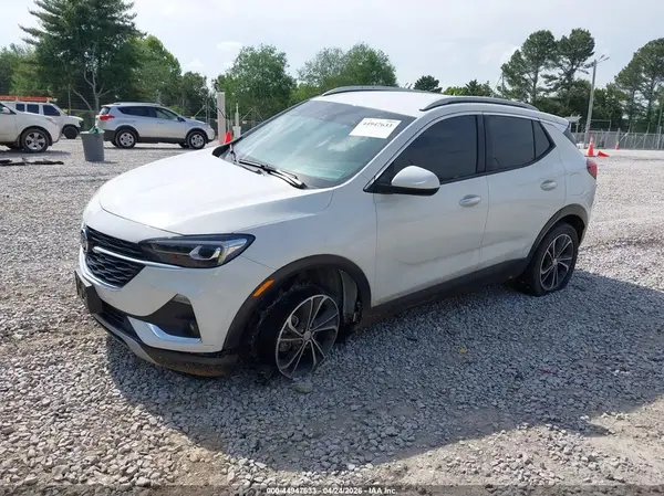 KL4MMFS25LB125702 2020 BUICK ENCORE GX - Image 2