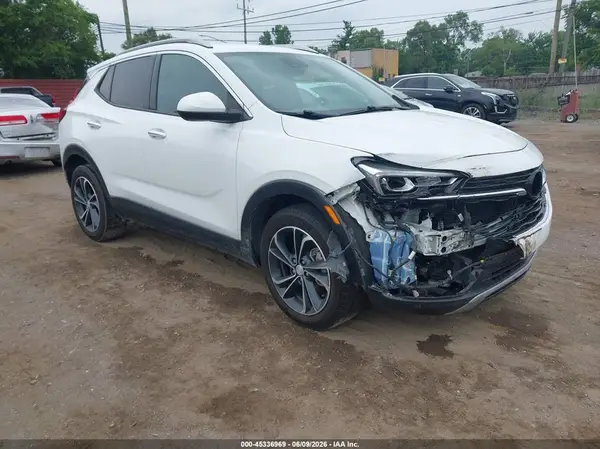 KL4MMFS27LB126415 2020 BUICK ENCORE GX - Image 1