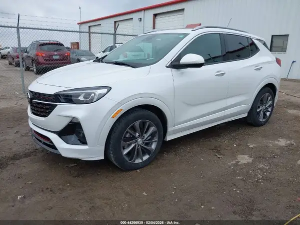 KL4MMFS27LB127192 2020 BUICK ENCORE GX - Image 2