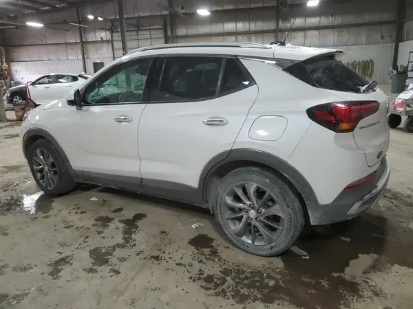 KL4MMFS28LB126732 2020 BUICK ENCORE - Image 2