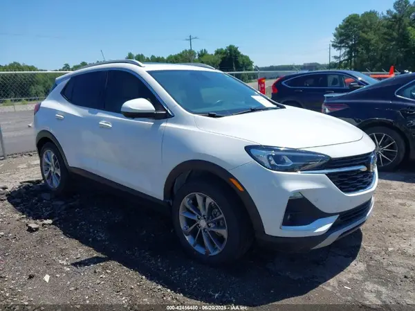 KL4MMFSL1LB107044 2020 BUICK ENCORE GX - Image 1
