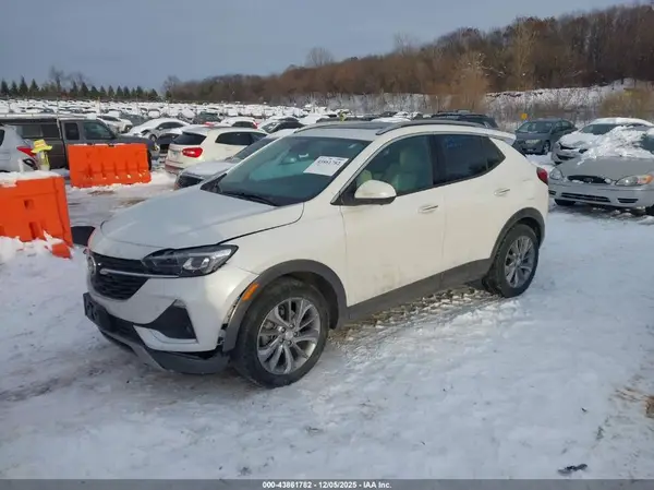 KL4MMFSL2MB049186 2021 BUICK ENCORE GX - Image 2