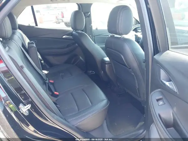 KL4MMFSL2MB104395 2021 BUICK ENCORE GX - Image 8