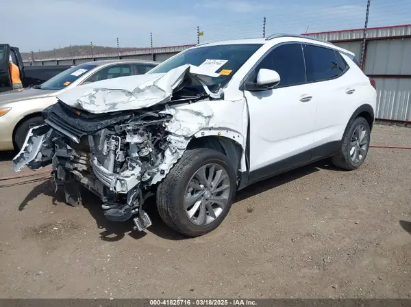 KL4MMFSL2NB108660 2022 BUICK ENCORE GX - Image 2