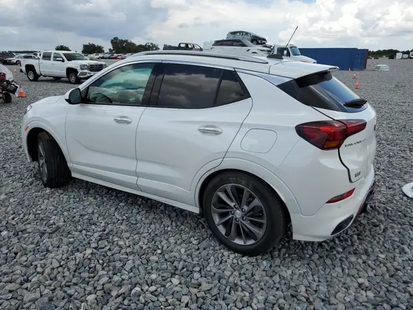 KL4MMFSL3MB145909 2021 BUICK ENCORE - Image 2