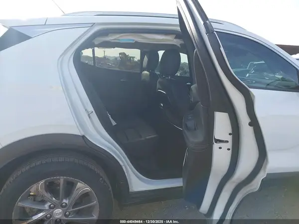 KL4MMFSL5MB163117 2021 BUICK ENCORE GX - Image 8