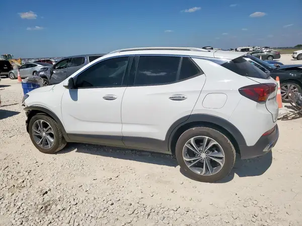KL4MMFSL6NB085741 2022 BUICK ENCORE GX - Image 2