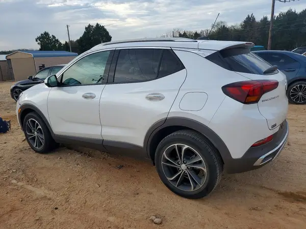KL4MMFSL7MB177648 2021 BUICK ENCORE - Image 2