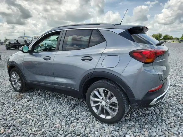 KL4MMFSL8LB091425 2020 BUICK ENCORE - Image 2