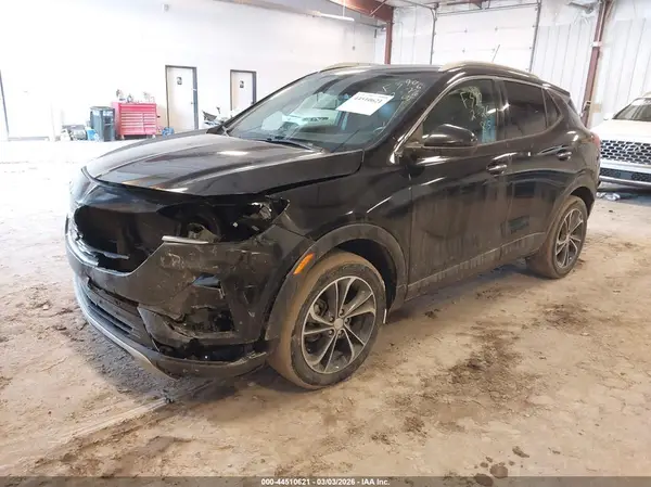 KL4MMFSL8LB095345 2020 BUICK ENCORE GX - Image 2